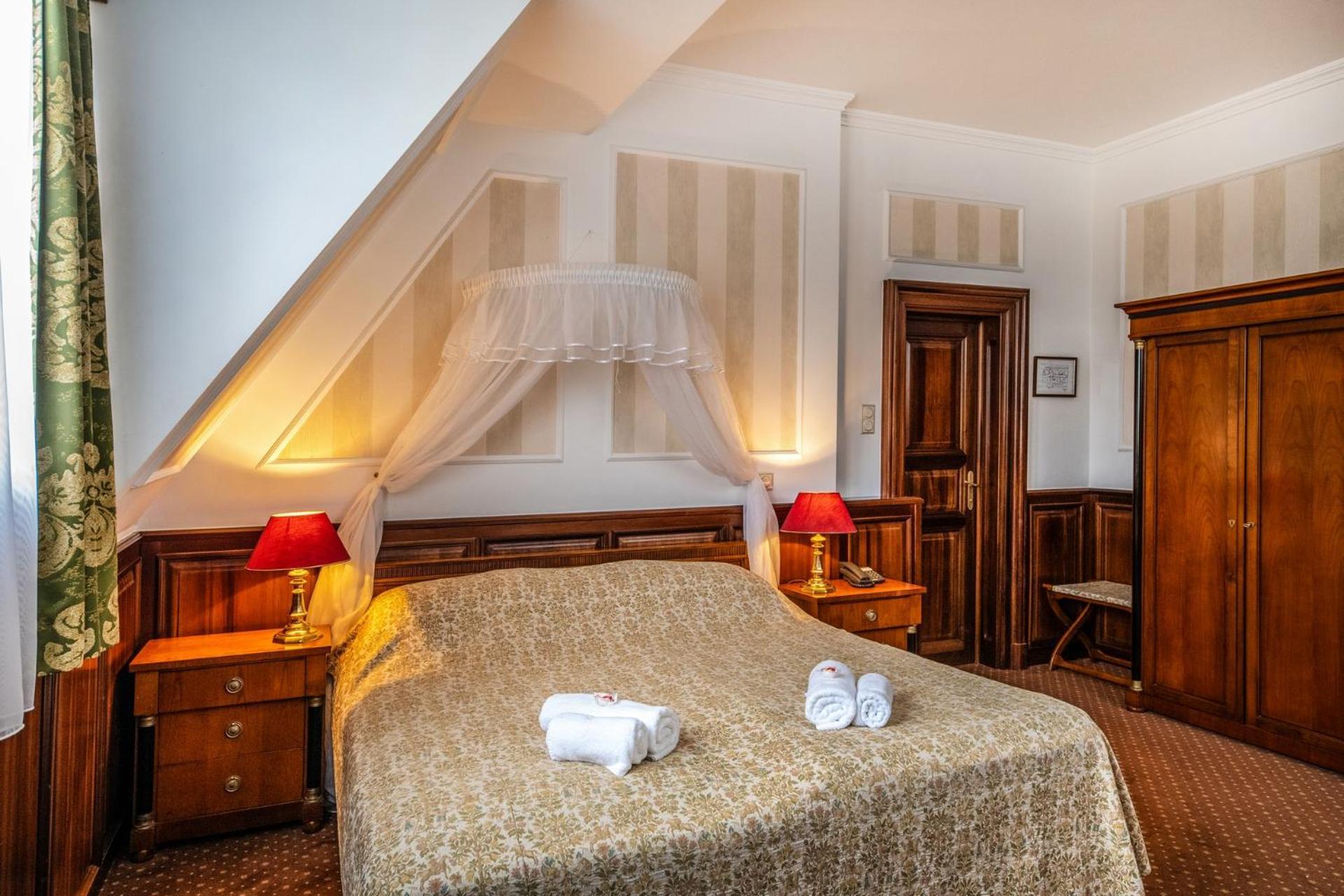 Kastelyhotel Sasvar Resort Parádsasvár Dış mekan fotoğraf